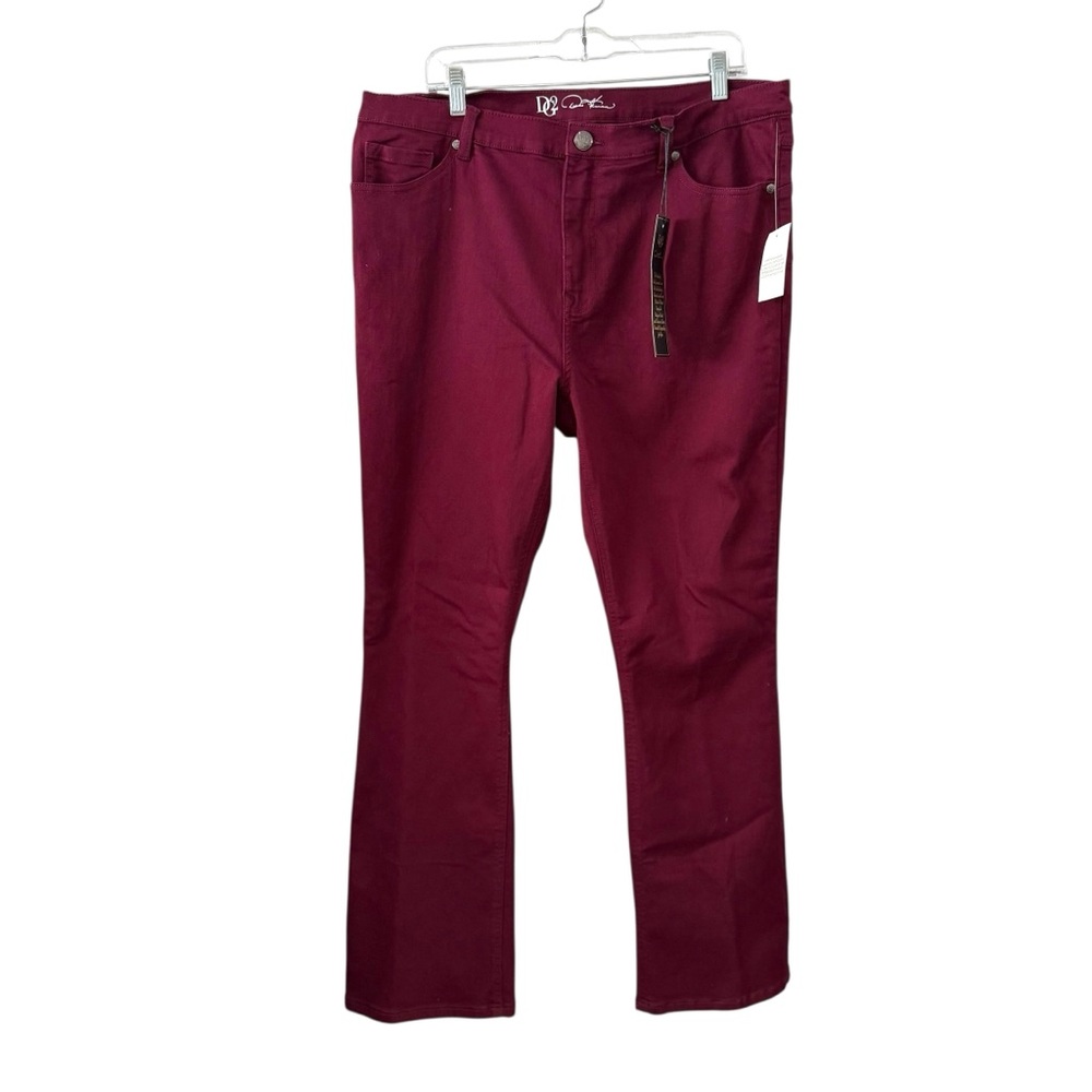 NWT DG2 Diane Gilman 16W Maroon Burgundy Bootcut Jeans Stretch Up-Lifter Fit